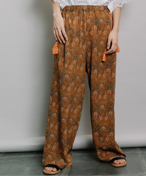 refinedworks(リファインドワークス)の「ボタニカルタッセルセミワイドPT(その他パンツ・レディース・オレンジ/ブルー・FREE)」の8枚目の写真