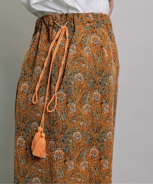 refinedworks(リファインドワークス)の「ボタニカルタッセルセミワイドPT(その他パンツ・レディース・オレンジ/ブルー・FREE)」の9枚目の写真