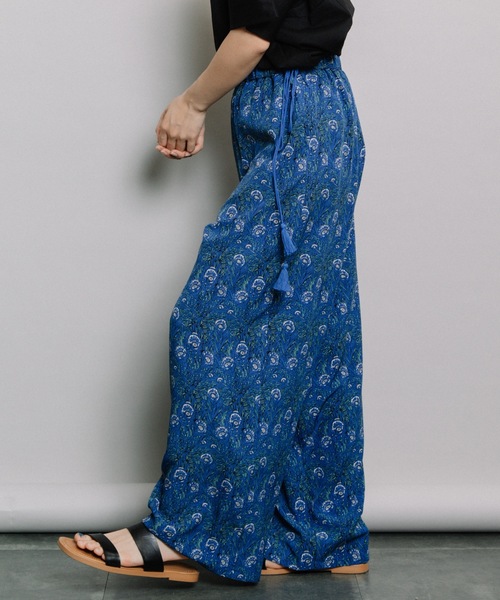 refinedworks(リファインドワークス)の「ボタニカルタッセルセミワイドPT(その他パンツ・レディース・オレンジ/ブルー・FREE)」の22枚目の写真