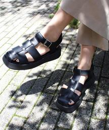 MLI'A | グルカ／サンダル(サンダル)