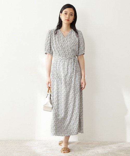 N.（N. Natural Beauty Basic）（エヌエヌナチュラルビューティーベーシック）の「【S Size Line】◆フラワープリントカシュクールワンピース（ワンピース・レディース・ホワイト系その他/ブラック系その他/グリーン系その他・SMALL/MEDIUM）」の4枚目の写真