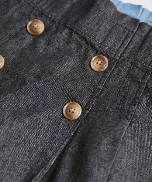 ROPE' PICNIC（ロペピクニック）の「【KIDS】デニム釦ディテールタックマリンスカート（デニムスカート・キッズ・ネイビー/ブラック・130/140/120/110）」の9枚目の写真