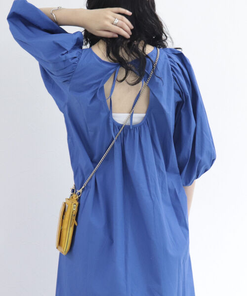 fredy emue(フレディエミュ)の「バックデザインロングワンピース(ワンピース・レディース・ブルー/ブラック/レッド・38)」の11枚目の写真