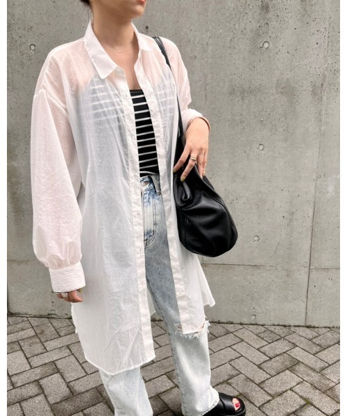 LiSeek（リシーク）の「【LiSeeK】シアーロングシャツ（シャツ/ブラウス・レディース・ホワイト/ピンク/グリーン・FREE）」の11枚目の写真