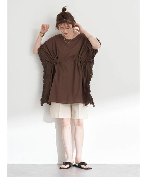 earth music&ecology(アースミュージックアンドエコロジー)の「タックハーフパンツ(その他パンツ・レディース・ライトイエロー/ライトベージュ/ブラック/ブルー系その他6・FREE)」の13枚目の写真