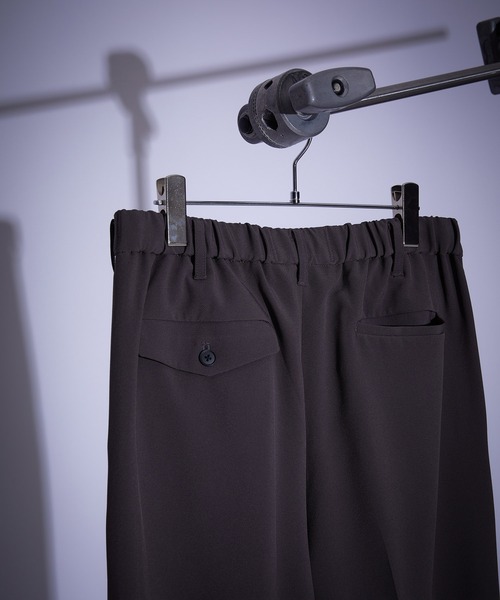 JUNRED（ジュンレッド）の「スムースタッチワイドストレートパンツ（スラックス・メンズ・チャコールグレー/グレー系その他/ブルー系その他4・S/M/L）」の10枚目の写真