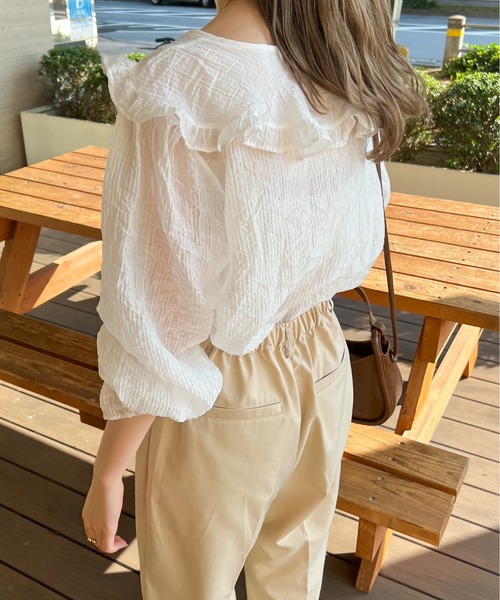 Ambre Ciel（アンブルシエル）の「ラッフルシアーカーディガン／【WEB/EC限定商品】（シャツ/ブラウス・レディース・ブラック/オフホワイト/ライトグリーン/モカ・FREE）」の7枚目の写真