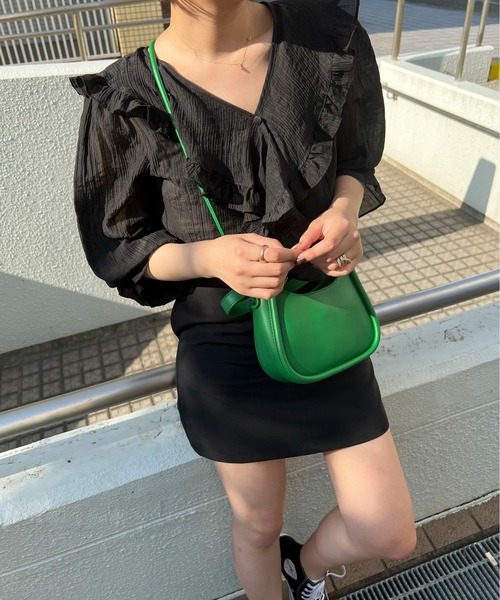 Ambre Ciel（アンブルシエル）の「ラッフルシアーカーディガン／【WEB/EC限定商品】（シャツ/ブラウス・レディース・ブラック/オフホワイト/ライトグリーン/モカ・FREE）」の11枚目の写真