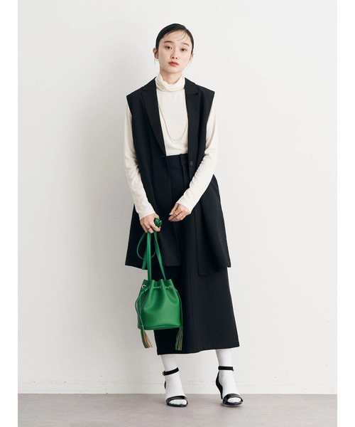 earth music&ecology(アースミュージックアンドエコロジー)の「タートルネックリブカットプルオーバー(Tシャツ/カットソー・レディース・グリーン/アイボリー/ブラック/イエロー・S/M)」の9枚目の写真