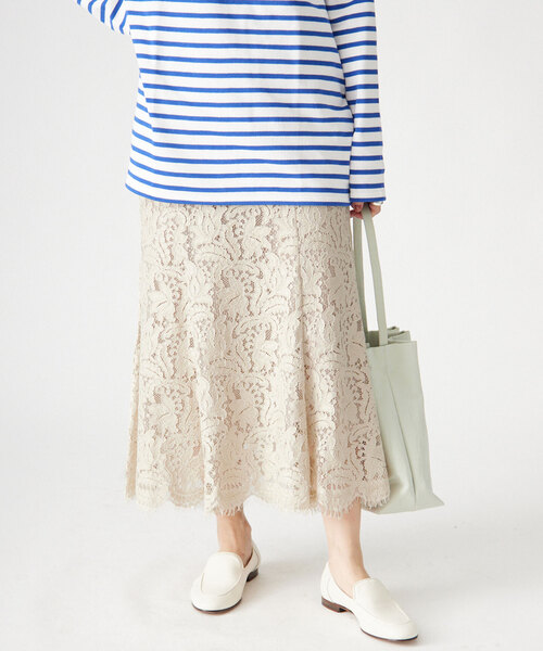 IENA（イエナ）の「レースフレアスカート（スカート・レディース・ベージュ/ブルー/ナチュラル・40/38/36/34）」の7枚目の写真