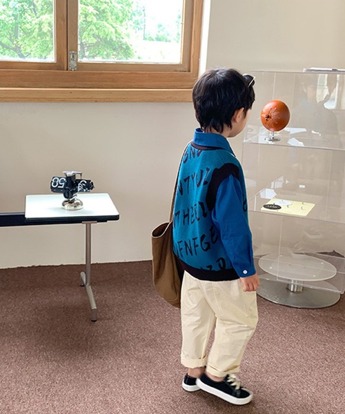 aimoha(アイモハ)の「【aimoha-KIDS-】子供服 英字総柄ニットベスト(ベスト・キッズ・ブルー/ライトベージュ・90/100/110/120/130/140)」の15枚目の写真
