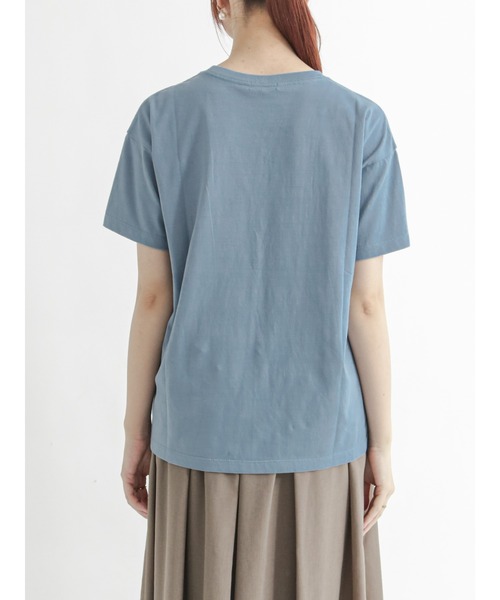 Te chichi(テチチ)の「フロッキーロゴプリントTシャツ(Tシャツ/カットソー・レディース・ブラウン/オフホワイト/ブルー・フリ-)」の8枚目の写真