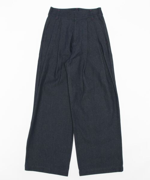 Q(キュー)の「デニムワイドタックパンツ(デニムパンツ・レディース・ネイビー/アイボリー・SMALL/MEDIUM)」の6枚目の写真
