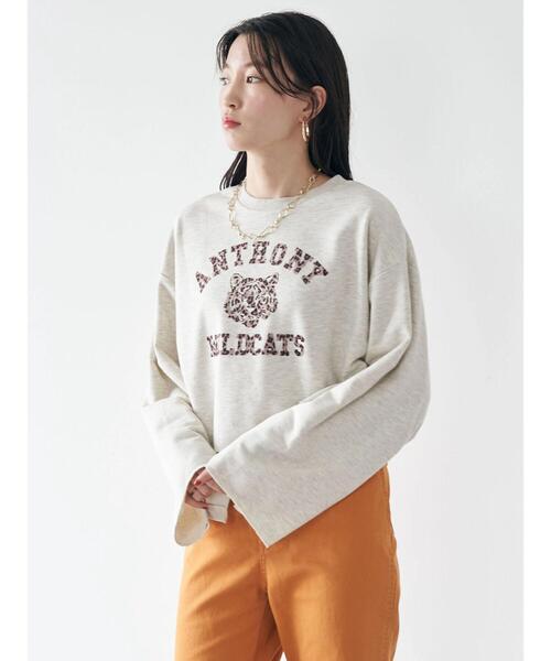 earth music&ecology(アースミュージックアンドエコロジー)の「ミニ裏毛フロッキーロゴプルオーバー(Tシャツ/カットソー・レディース・チャコールグレー/ブラウン/ホワイト系その他・FREE)」の4枚目の写真
