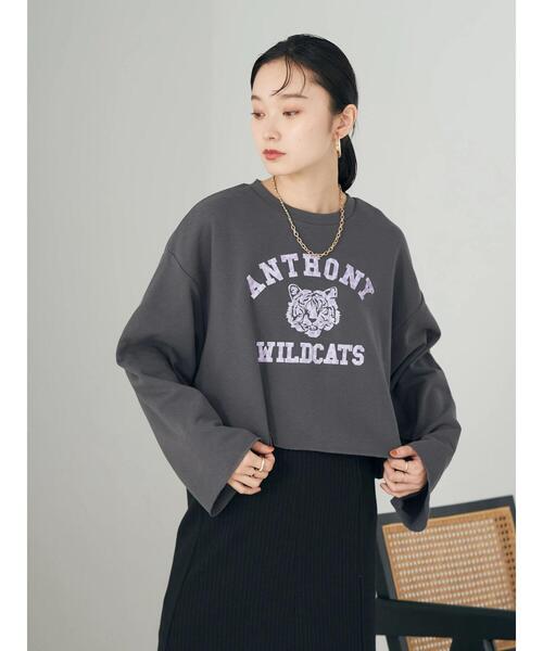 earth music&ecology(アースミュージックアンドエコロジー)の「ミニ裏毛フロッキーロゴプルオーバー(Tシャツ/カットソー・レディース・チャコールグレー/ブラウン/ホワイト系その他・FREE)」の15枚目の写真