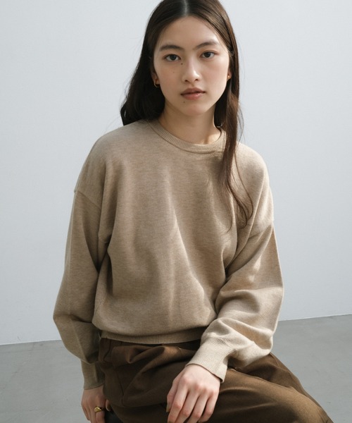 andme（アンドミー）の「【新色追加】クルーネック無地ボーダー長袖ニットトップス（ニット/セーター・レディース・ブラック/クリーム/グレー/キャメル/ピンク/グリーン/ライトイエロー/カーキオリーブ/ブルー系その他/オレンジ/ライトベージュ/レッド/ホワイト×ブラック/チャコールグレー/オフホワイト・M/L）」の8枚目の写真