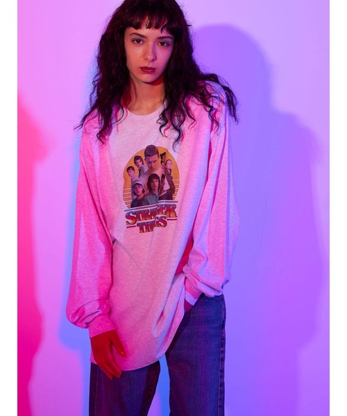 Green　Parks（グリーンパークス）の「【UNISEX】■STRANGER THINGS Upside Heroes（Tシャツ/カットソー・レディース・グレー・FREE）」の2枚目の写真