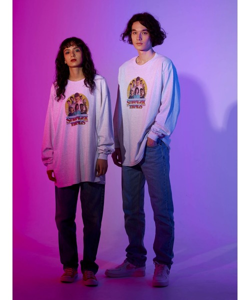 Green　Parks（グリーンパークス）の「【UNISEX】■STRANGER THINGS Upside Heroes（Tシャツ/カットソー・レディース・グレー・FREE）」の3枚目の写真