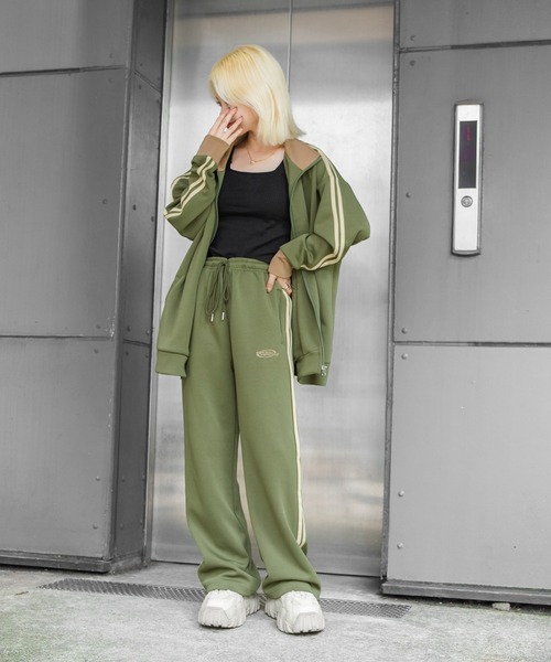 sedacle（セダクル）の「サイドダブルライントラックパンツ【SETUP着用可能】（その他パンツ・メンズ・カーキ/ブラック/アイボリー/ネイビー・MEDIUM/LARGE）」の16枚目の写真