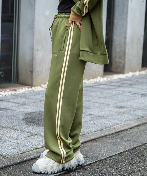 sedacle（セダクル）の「サイドダブルライントラックパンツ【SETUP着用可能】（その他パンツ・メンズ・カーキ/ブラック/アイボリー/ネイビー・MEDIUM/LARGE）」の17枚目の写真