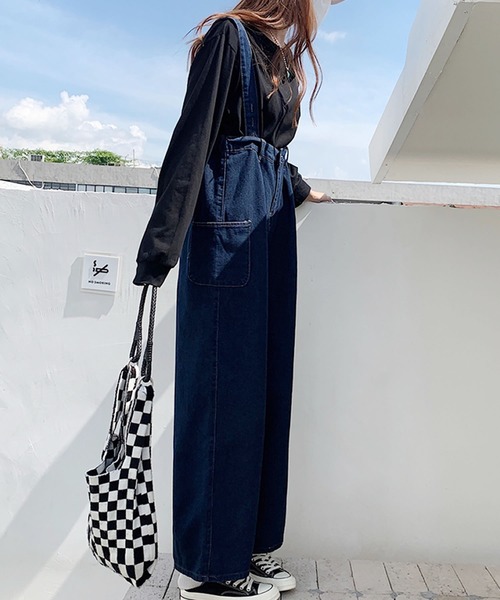 Grandeir（グランディール）の「ゆるデニムワイドサロペット（サロペット/オーバーオール・レディース・インディゴブルー・M/L/XXL/XL）」の2枚目の写真