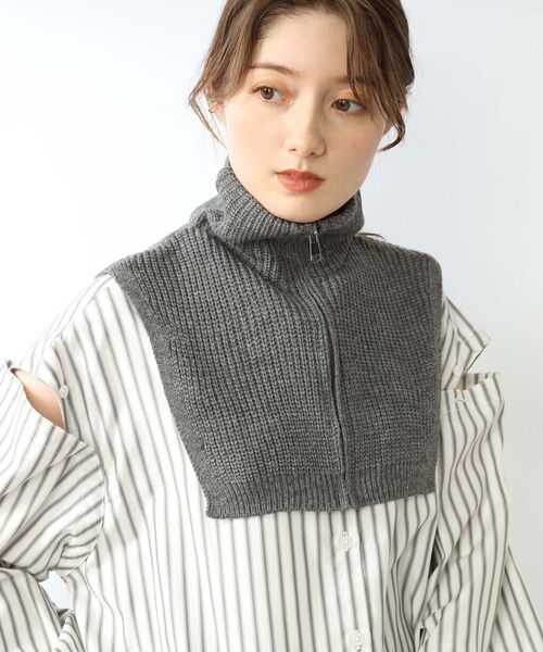 SHOO・LA・RUE（シューラルー）の「◆【いつものコーデにプラスして◎】ニットネックウォーマー（ネックウォーマー/スヌード・レディース・アイボリー/グリーン/グレー/ブラック・00）」の3枚目の写真