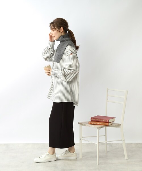 SHOO・LA・RUE（シューラルー）の「◆【いつものコーデにプラスして◎】ニットネックウォーマー（ネックウォーマー/スヌード・レディース・アイボリー/グリーン/グレー/ブラック・00）」の16枚目の写真