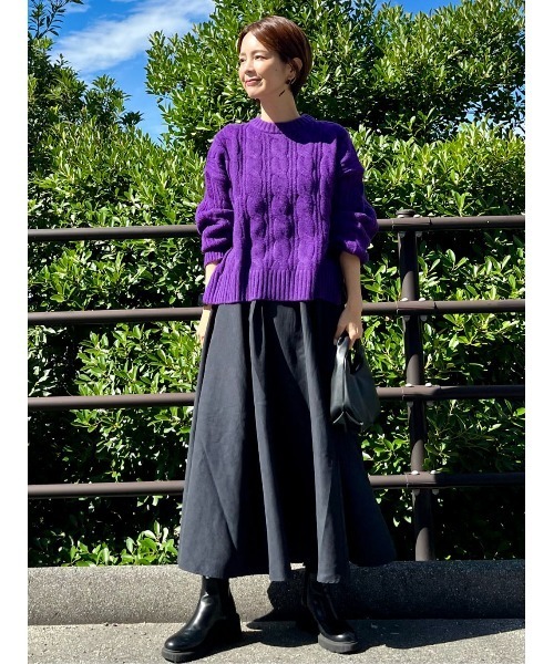 HONEYSUCKLE ROSE（ハニーサックルローズ）の「【HONEYSUCKLE ROSE】ケーブルクルーネックニット（ニット/セーター・レディース・オフホワイト/パープル/キャメル・L/M）」の19枚目の写真