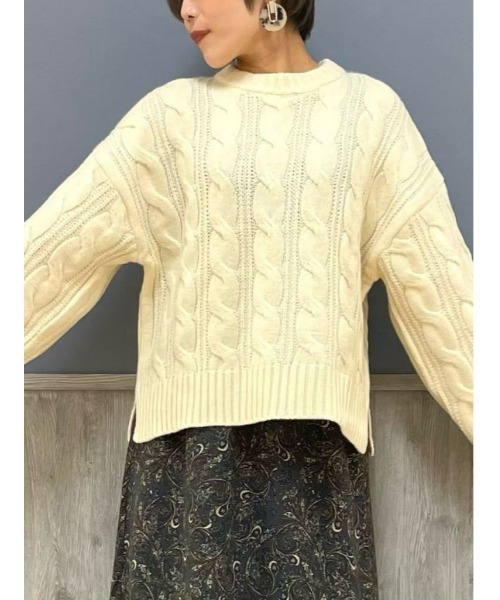 セール】【HONEYSUCKLE ROSE】ケーブルクルーネックニット