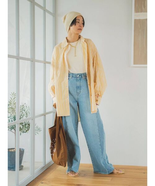 Ungrid（アングリッド）の「ウエストリメイクカットオフルーズデニム（デニムパンツ・レディース・ブルー・24inch/25inch/26inch）」の11枚目の写真