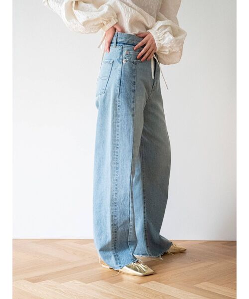 Ungrid（アングリッド）の「ウエストリメイクカットオフルーズデニム（デニムパンツ・レディース・ブルー・24inch/25inch/26inch）」の8枚目の写真