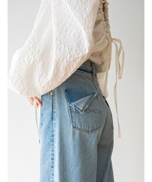 Ungrid（アングリッド）の「ウエストリメイクカットオフルーズデニム（デニムパンツ・レディース・ブルー・24inch/25inch/26inch）」の5枚目の写真