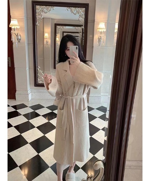 Futier land（フューティアランド）の「ロングニットテーラーガウン（その他アウター・レディース・キャメル/ダークブラウン/アイボリー・FREE）」の6枚目の写真