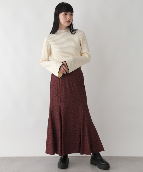 LOWRYS FARM(ローリーズファーム)の「ハイショクフレアスリーブロングスリーブ 176594(ニット/セーター・レディース・アイボリー/ホワイト/ブラック/グレー・FREE)」の5枚目の写真