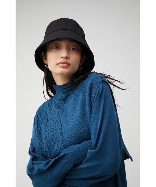 AZUL by moussy(アズールバイマウジー)の「MONOGRAM LOGO BUCKET HAT/モノグラムロゴバケットハット(キャップ・レディース・ブラック/アイボリー/マジェンタ・FREE)」の13枚目の写真