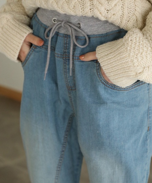 aity(アイティ)の「ウエストリブデニムサルエルパンツ(デニムパンツ・レディース・ブルー/ワンウォッシュ/ネイビー・M)」の15枚目の写真
