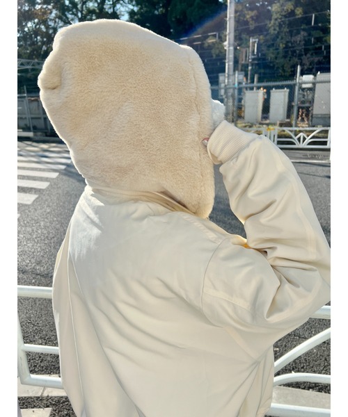 PHILLY（フィリー）の「フード付ボリュームMA-1（MA-1・レディース・グリーン系その他/グリーン×ピンク/アイボリー/ブラック・FREE）」の8枚目の写真