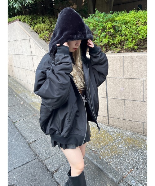 PHILLY（フィリー）の「フード付ボリュームMA-1（MA-1・レディース・グリーン系その他/グリーン×ピンク/アイボリー/ブラック・FREE）」の15枚目の写真