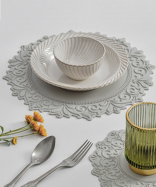 aimoha(アイモハ)の「レース柄シリコンマット【4サイズ】(ランチョンマット/テーブルウェア・レディース・ライトグレー/ピンク/ベージュ系その他/ベージュ系その他2/その他1/その他2/その他3/ダークグレー/ベージュ/グレー系その他2/グレー系その他3/グレー系その他4/グレー系その他5/ピンク系その他2/ピンク系その他3/グレー系その他/ピンク系その他/ブラック系その他2/ブラック/グレー/ブラック系その他/ブラック系その他3/グレー系その他6/ベージュ系その他3・SMALL/FREE/LARGE/MEDIUM)」の12枚目の写真