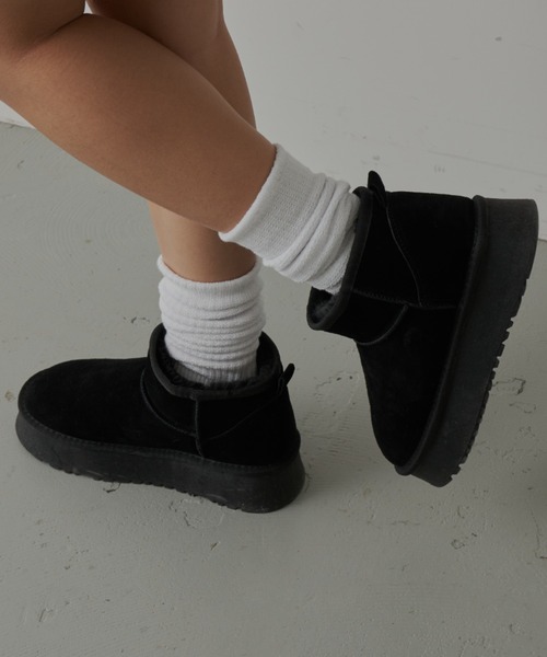 FIG&VIPER（フィグアンドバイパー）の「厚底ムートンブーツ（ブーツ・レディース・ブラック/キャメル・S/M/L）」の16枚目の写真