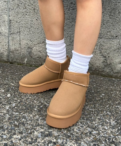 FIG&VIPER（フィグアンドバイパー）の「厚底ムートンブーツ（ブーツ・レディース・ブラック/キャメル・S/M/L）」の15枚目の写真