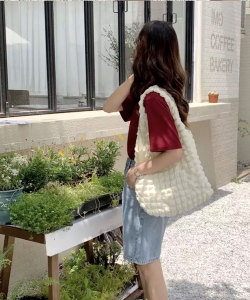 ammy.（エイミードット）の「【 ammy. / エイミードット 】 ふわふわ ぽこぽこ ワッフル トートバッグ（トートバッグ・レディース・ピンク/ホワイト/ブラック/イエロー/ブルー・FREE）」の9枚目の写真