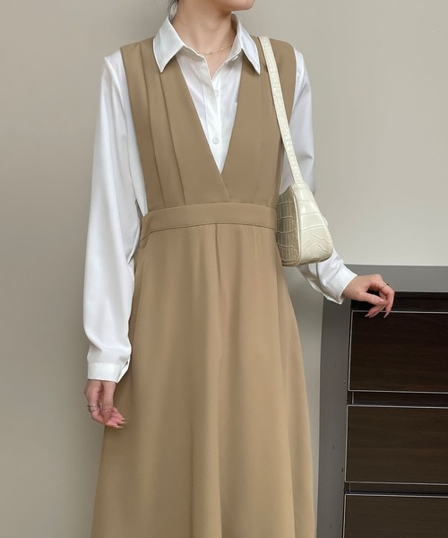 MAISON DE THERESE(メゾン ド テレーズ)の「Vネックベストワンピース(ワンピース・レディース・ブラック/ベージュ・L/M)」の7枚目の写真
