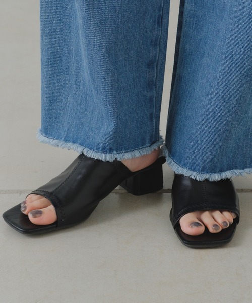 Kastane（カスタネ）の「【2023SSカタログ掲載アイテム】スクエアヒールサンダル（サンダル・レディース・アイボリー/ブラック・S/M/L）」の11枚目の写真