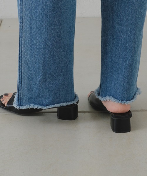 Kastane（カスタネ）の「【2023SSカタログ掲載アイテム】スクエアヒールサンダル（サンダル・レディース・アイボリー/ブラック・S/M/L）」の12枚目の写真