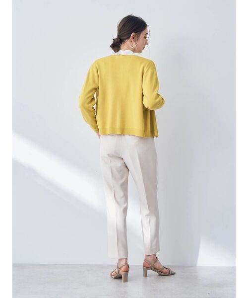 YECCA VECCA（イェッカヴェッカ）の「タックテーパードパンツ（その他パンツ・レディース・ライトベージュ/ネイビー/グリーン系その他3・M/L/S）」の20枚目の写真