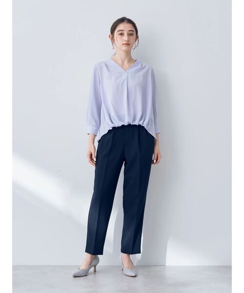 YECCA VECCA（イェッカヴェッカ）の「タックテーパードパンツ（その他パンツ・レディース・ライトベージュ/ネイビー/グリーン系その他3・M/L/S）」の6枚目の写真