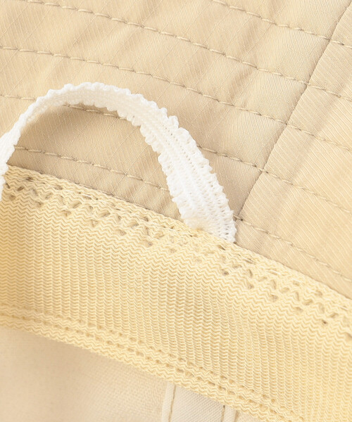 COMME CA ISM(コムサイズム)の「UVカット クマ耳付きハット(ハット・キッズ・ベージュ/ホワイト・MEDIUM/LARGE)」の9枚目の写真