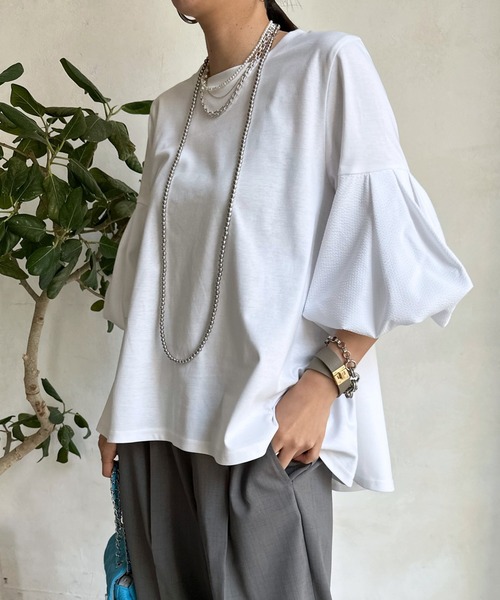 DouDou(ドゥドゥ)の「異素材切替バルーンスリーブトップス(Tシャツ/カットソー・レディース・オフホワイト/ブラック/ネイビー・FREE)」の11枚目の写真
