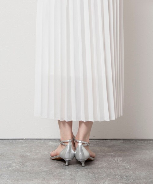 NOLLEY’S（ノーリーズ）の「プリーツスカート（スカート・レディース・ネイビー/オフホワイト/ベージュ・38/36）」の4枚目の写真